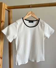 Cargar imagen en el visor de la galería, Top Paulina Contraste manga corta - Perla