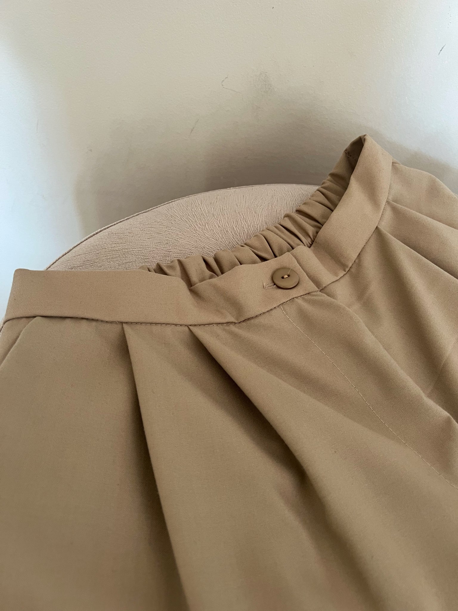Pantalón Sastre Caqui ( Disponible en S y M ) – Mercill.peru